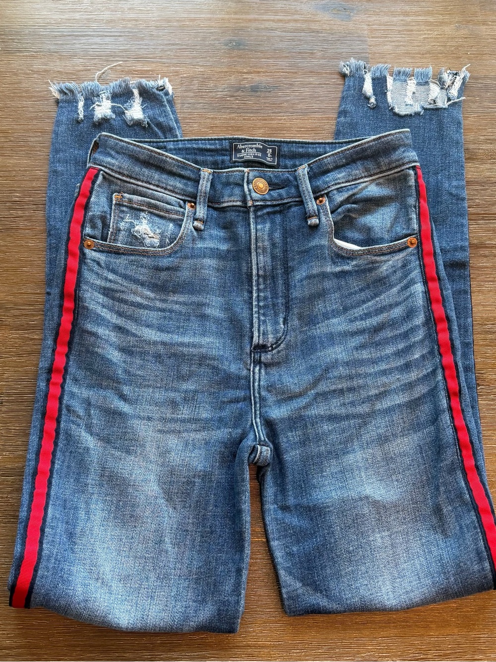 Abercrombie & Fitch Simone High Rise Ankle Denim Jeans with Red Stripe size 25/0